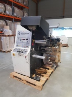 Flexo and label printing machine